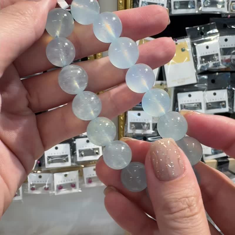 萤光仙女baby色海蓝宝水晶13mm45.8g释放压力舒缓情绪 - 手链/手环 - 水晶 蓝色
