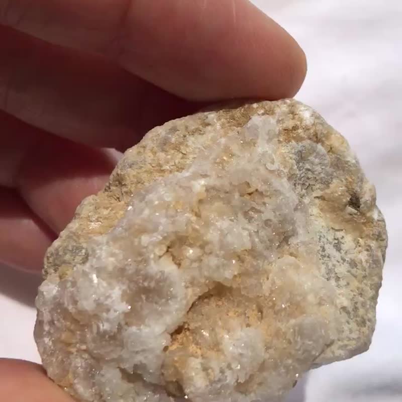 摩洛哥迷你 白水晶洞 天然原石 水晶 crystal 摆设 水晶原矿天然 - 摆饰 - 水晶 白色