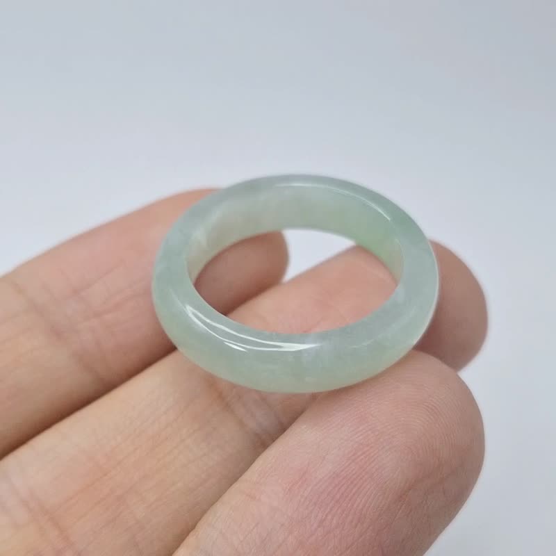冰润果绿飘花戒指 玉戒 国际围15 内径18.9 | 天然缅甸玉A货翡翠 - 戒指 - 玉石 