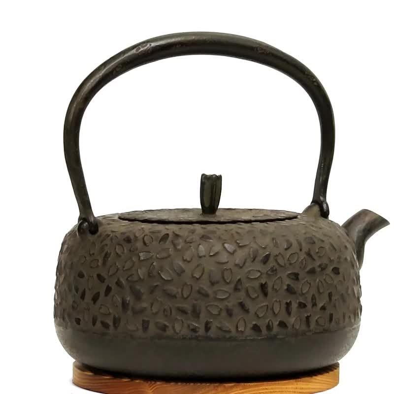 南部铁器 铁瓶 手工铁壶 岩户贤一郎 平丸小樱1.2L 日本制 - 茶具/茶杯 - 其他金属 咖啡色