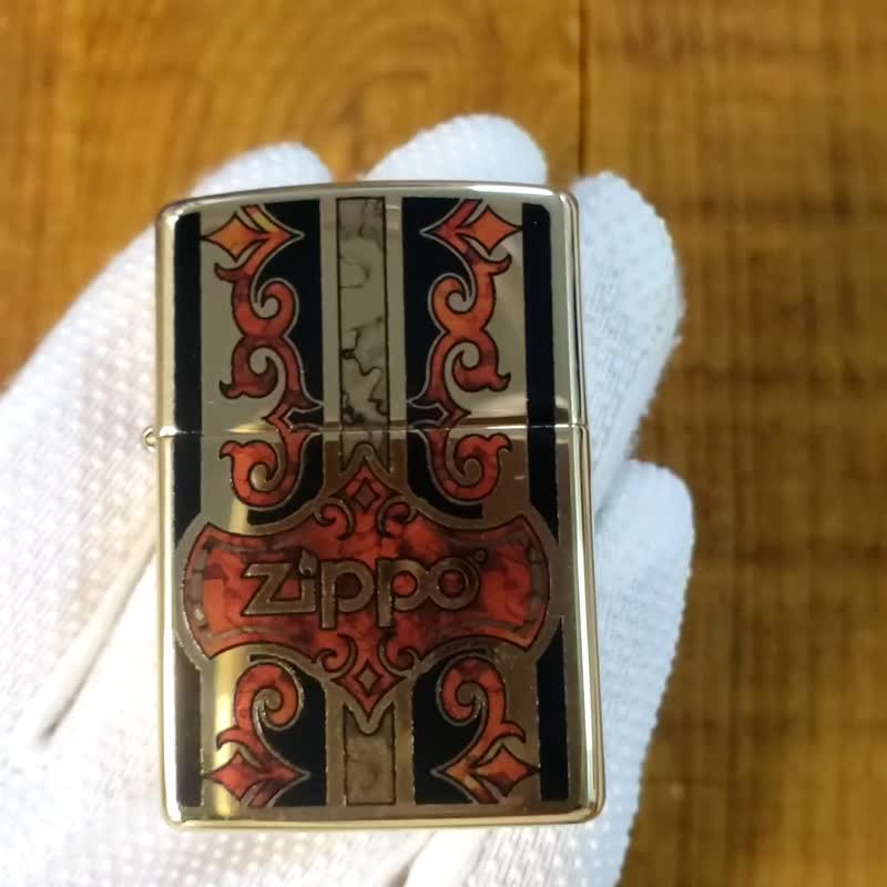 【ZIPPO官方旗舰店】 藤蔓之盾防风打火机 29510 - 其他 - 铜/黄铜 