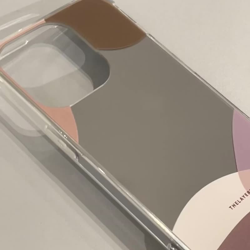 iPhone16 银色镜面手机壳 | 几何石块抽象画米啡大地色图案 - 手机壳/手机套 - 塑料 卡其色