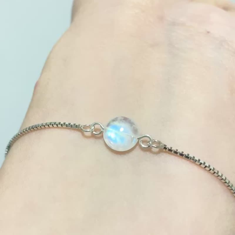 【蓝光月亮石】天然月光石 全 925 纯银索带手链 (银/金) 六月诞 - 手链/手环 - 纯银 蓝色