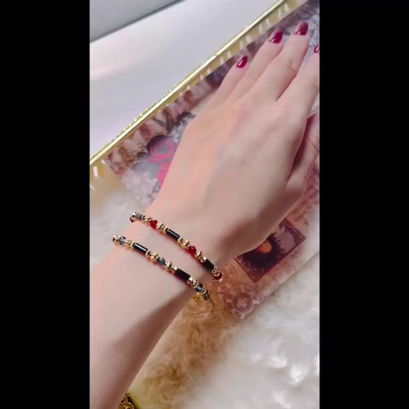 黑玛瑙红色施华洛世奇手链 - 手链/手环 - 铜/黄铜 红色