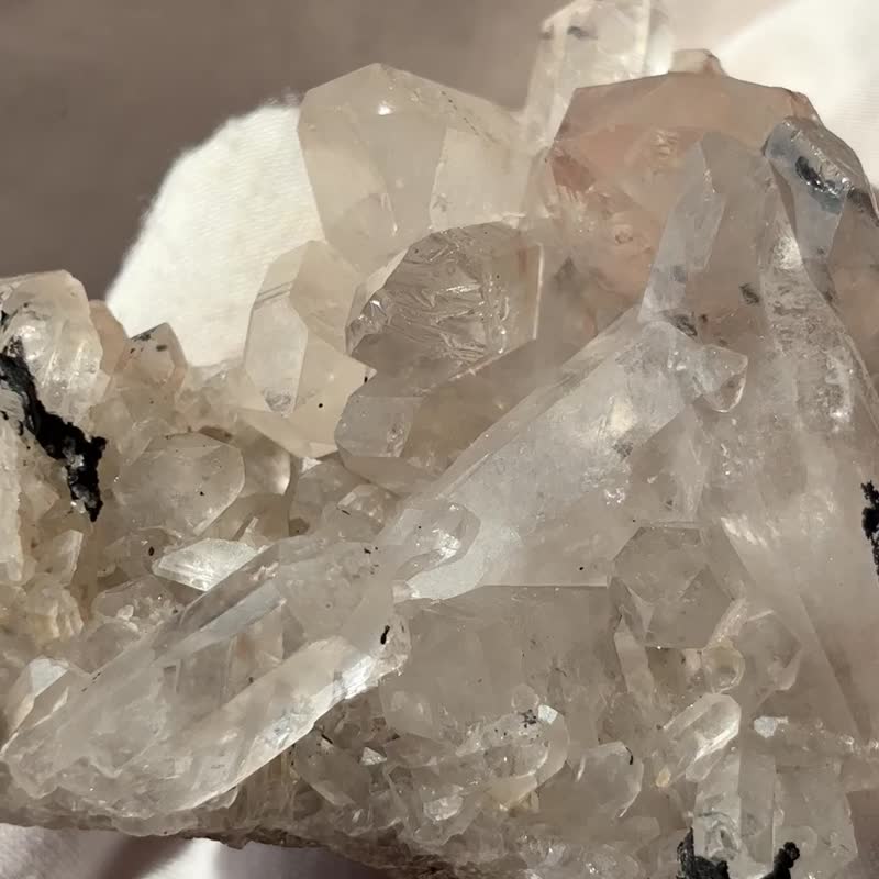 紫冰 透闪亮 白水晶簇 高冰透 天然原石 摆件 天然原石  水晶原矿 - 摆饰 - 水晶 透明