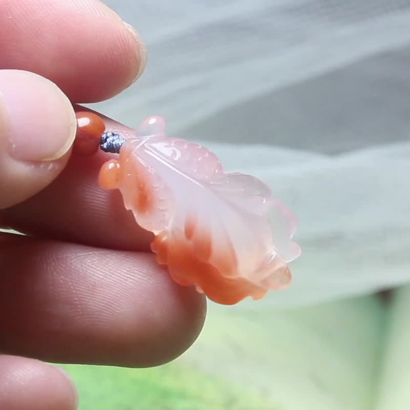 【小金鱼】天然南红玛瑙小吊坠/生动可爱玉坠挂件/寓意金玉满堂 - 项链 - 玉石 红色