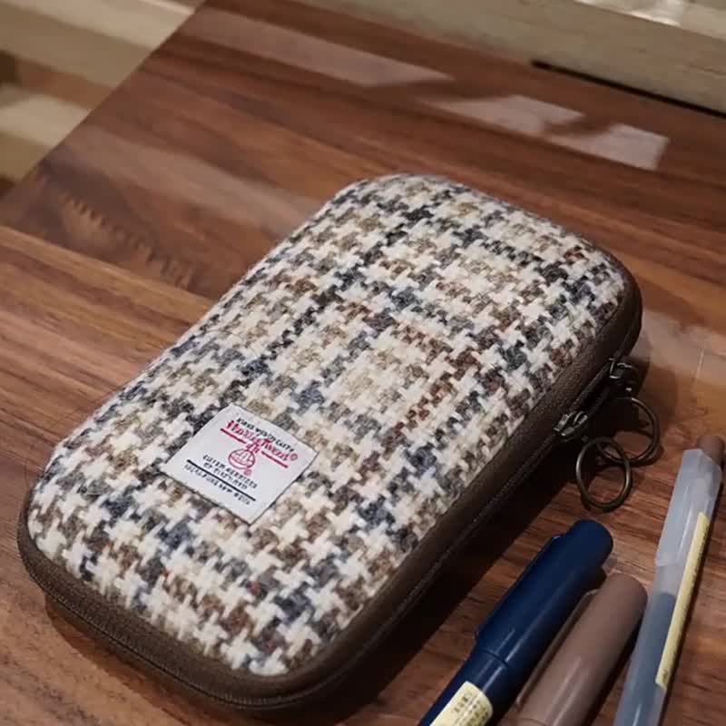 Harris Tweed哈里斯粗花呢高颜值烧饼包笔袋多功能便携简约收纳包 - 手提包/手提袋 - 棉 多色
