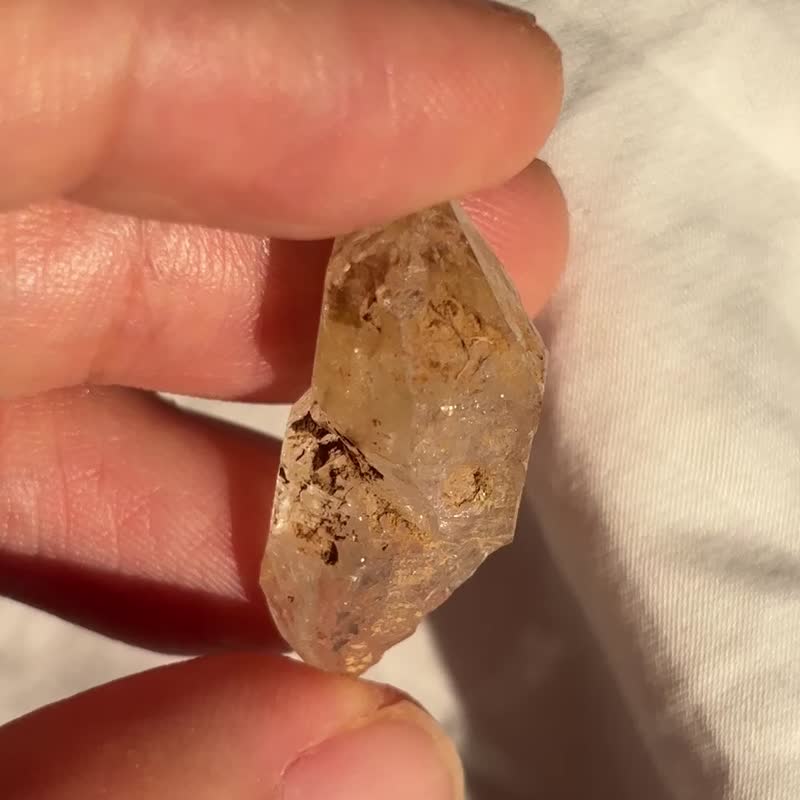 迷你 黄泥骸骨 黄泥 18面体 骨干 闪灵钻 水晶 天然矿物晶 矿石 - 摆饰 - 水晶 金色