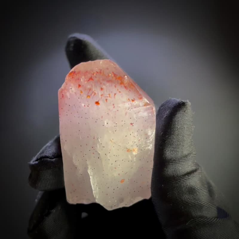 顶级稀有 红超七 草莓晶 金草莓晶 超七 草莓晶 艾希斯女神 原矿 - 摆饰 - 水晶 红色