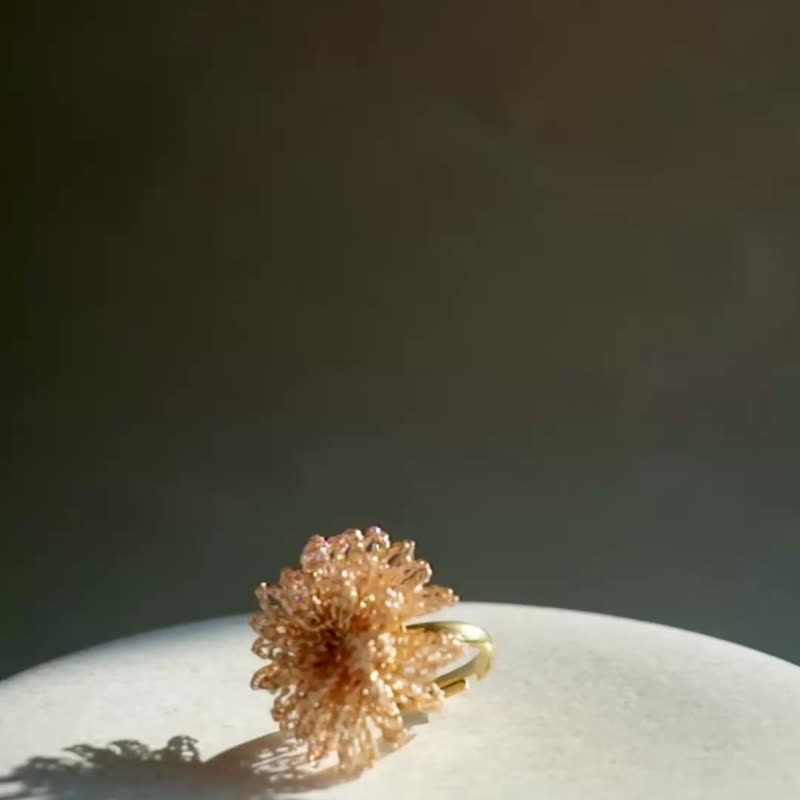 蒲公英 – 金属线蕾丝戒指 金色 - 戒指 - 其他金属 金色