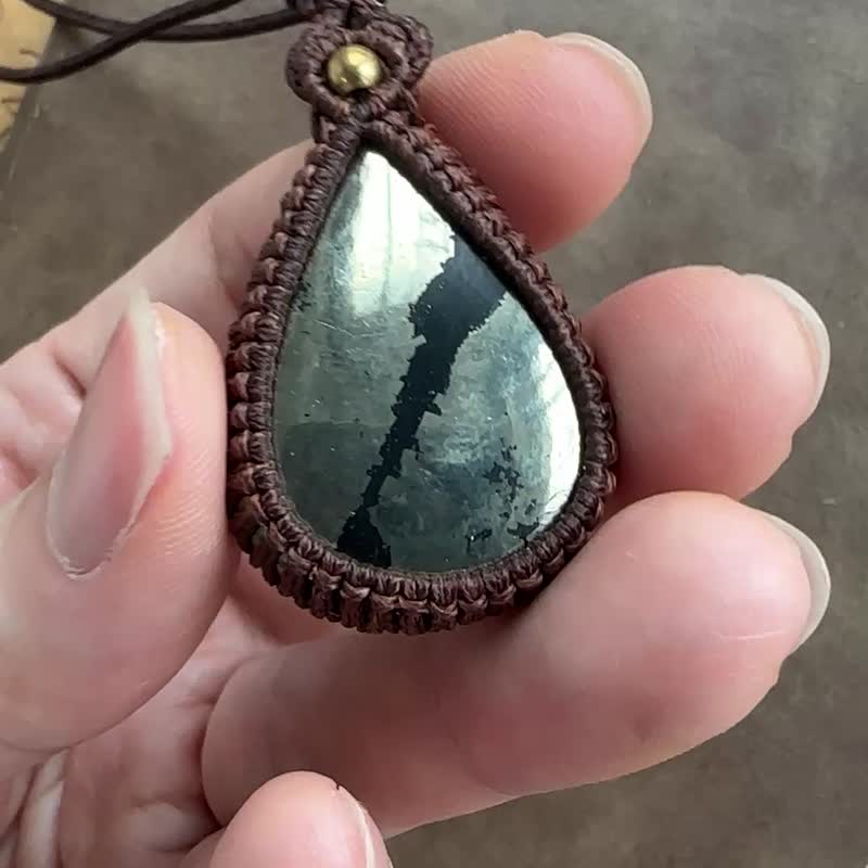 CSP70 民族风 蜡线编织 阿帕奇黄金石 铜珠 颈链 (可调长度) - 项链 - 宝石 咖啡色