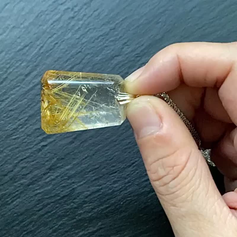 水晶贵族天然冰透体彩虹向上发钛晶925纯银满天星钛钢项链 旺财运 - 项链 - 水晶 多色