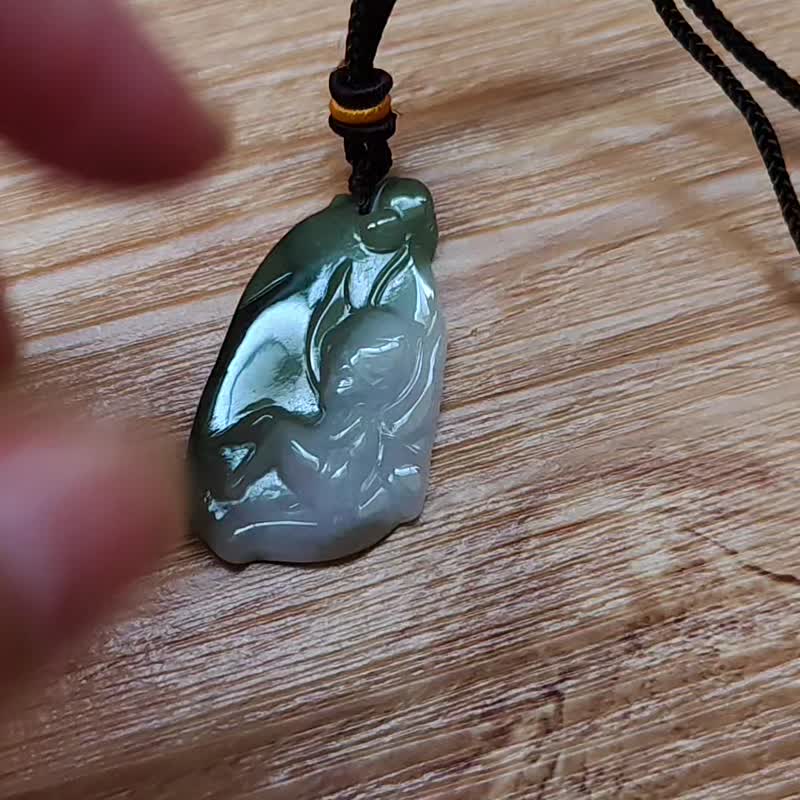 【亲翠】天然翡翠 冰绿白随型花仙子小精灵调整式绳链 - 项链 - 玉石 