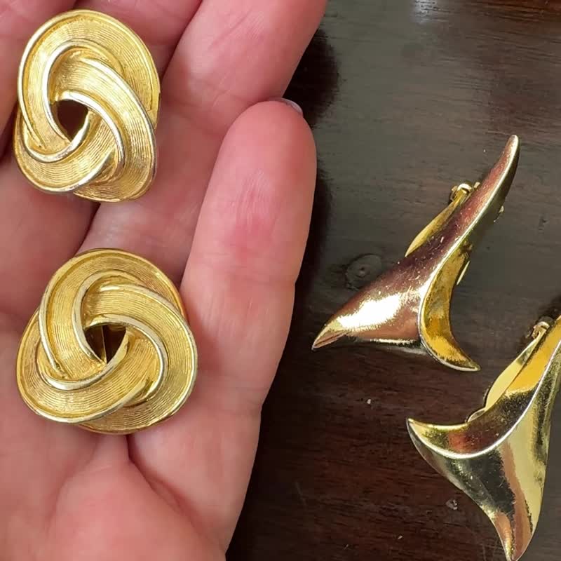 古董保罗·GUCCI 镀金夹式耳环 正品 原创 奢华 1990年代 - 耳环/耳夹 - 其他金属 金色