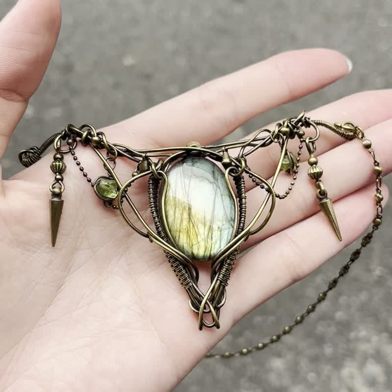 喜迎瑶 拉长石 黄绿拉长石 黄铜 锁骨链 锁骨链 项链 绕线 民族风 - 项链 - 水晶 金色