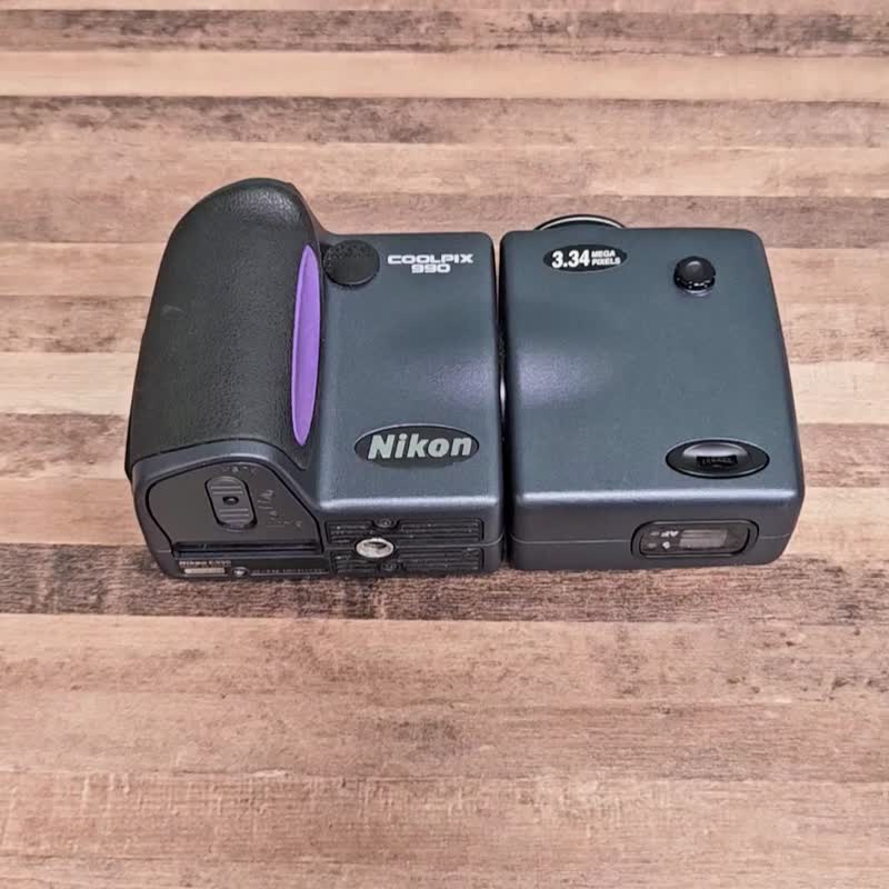 清仓价 CCD 超薄 口袋相机 Nikon Coolpix 990 八成五新 数位相机 - 相机 - 其他材质 黑色