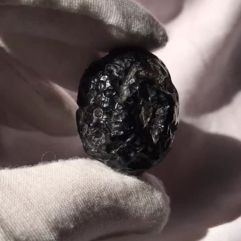 天然 玻璃陨石 雷公墨黑陨石 原石摆件 矿物 标本 黑陨石 矿标 - 摆饰 - 水晶 黑色