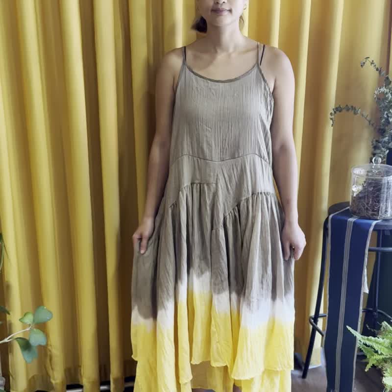 落栗 手染波浪长洋装/渡假风/职人手工渲染 - 洋装/连衣裙 - 棉．麻 咖啡色