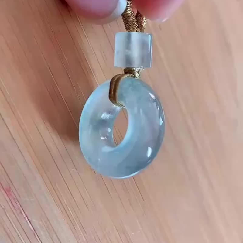 冰种翡翠天然翡翠A玉吊坠颈链 • 高冰种冰蓝翡翠母子扣平安扣 - 项链 - 玉石 蓝色
