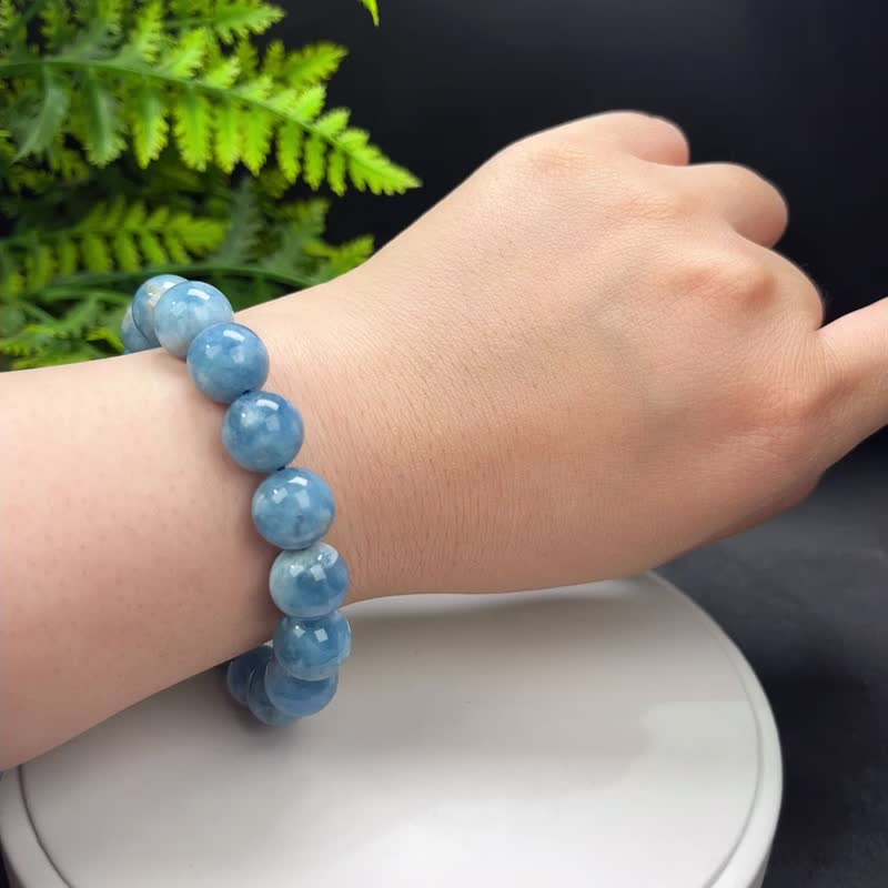精品天然深海岛屿海蓝宝手串冰体润蓝星光意境宝石男女饰品12.4mm - 手链/手环 - 宝石 蓝色