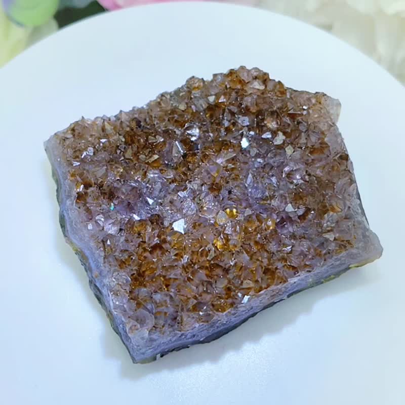稀有爆钛晶花 紫钛晶簇 紫钛晶片 玛瑙薄底 金闪闪 - 摆饰 - 水晶 多色