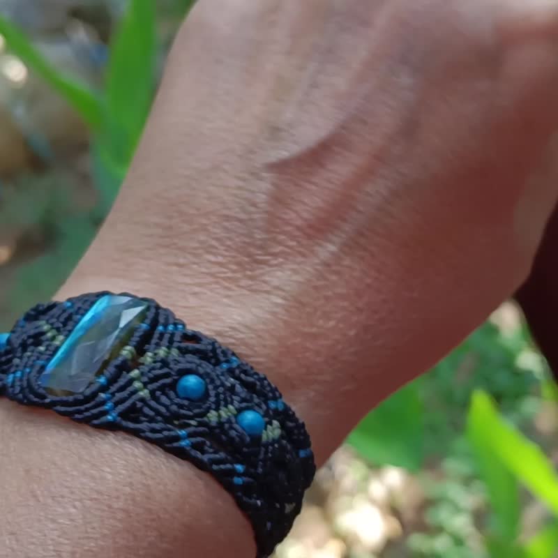 手工编织流苏手链，镶嵌拉长石和石。 - 手链/手环 - 宝石 蓝色