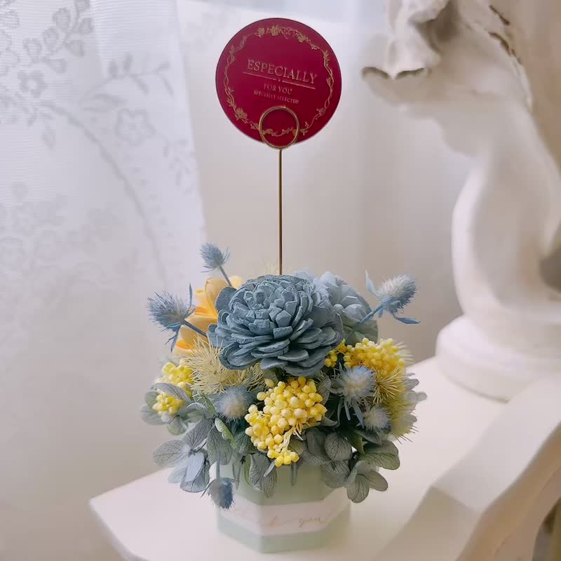 桌上型 名片夹 卡片夹扩香盆 永生花  晨雾蓝色 - 干燥花/捧花 - 植物．花 蓝色