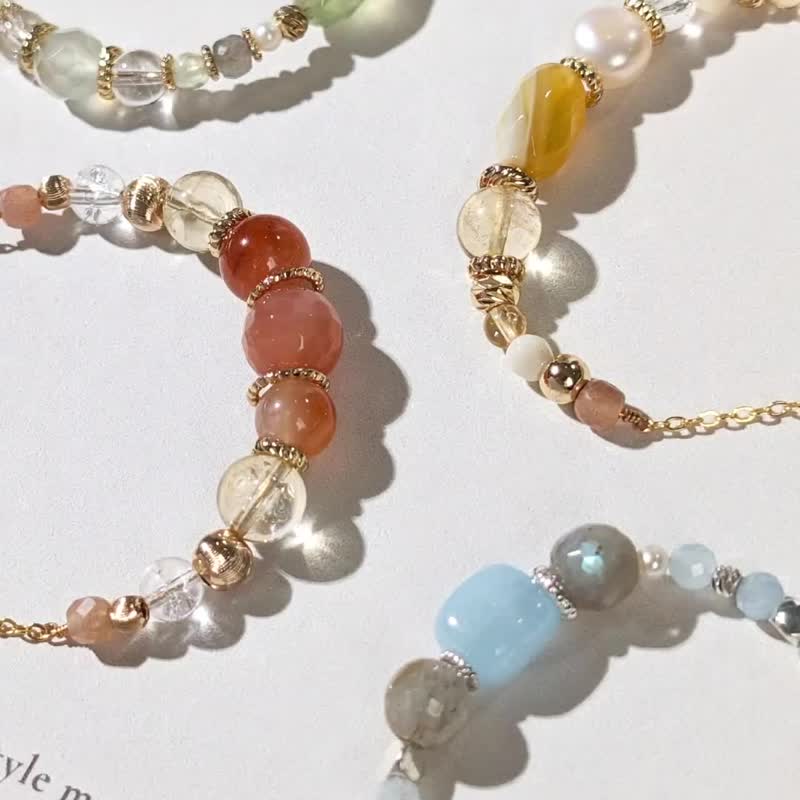 生命灵数9号 开运手链 | 月光石×天然石 | 光之能量与圆满象征 - 手链/手环 - 半宝石 白色