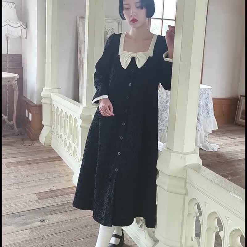 黑色 法式復古少女方領蝴蝶結洋裝 小香風連衣裙寬松小黑裙 - 洋装/连衣裙 - 其他人造纤维 黑色