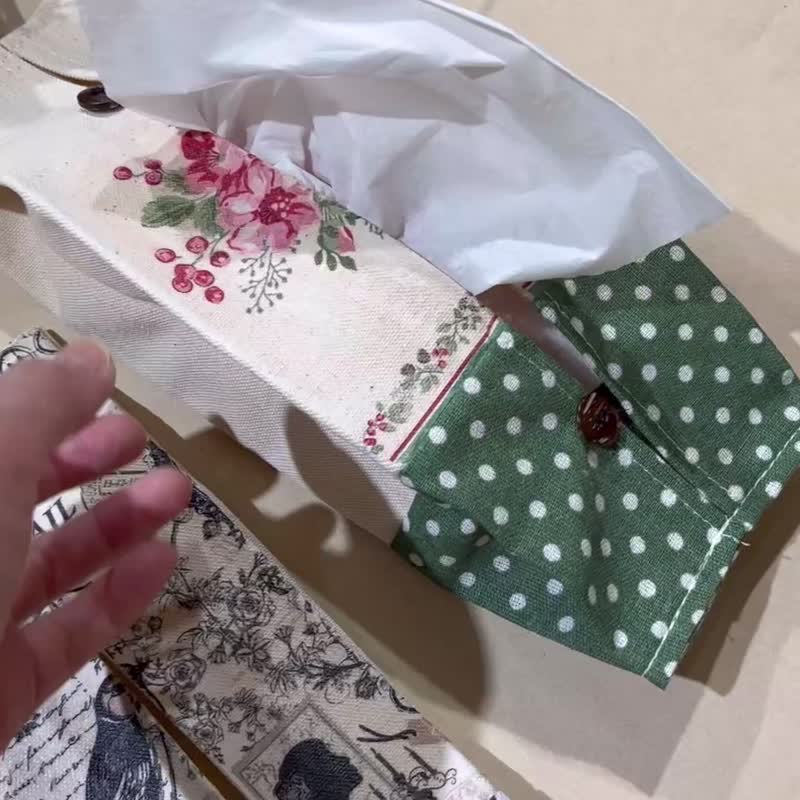 吊式面纸袋 直式 面纸 卫生纸袋 挂式 纸艺拼贴 蝶古巴特 面纸盒 - 纸巾盒 - 棉．麻 蓝色