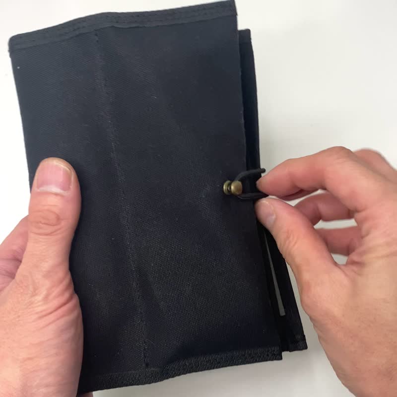 可放入 A6 笔记本的笔袋 - 铅笔盒/笔袋 - 棉．麻 黑色