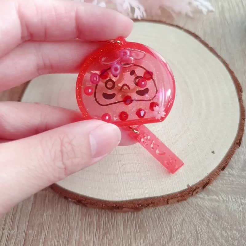 钥匙圈吊饰 流沙 摇摇乐 日本开运 不倒翁 达摩 风铃 招财 礼物红 - 钥匙链/钥匙包 - 树脂 红色